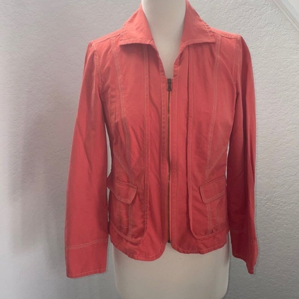Chico’s salmon jacket. Soft w/ brass rivet and zipper detail. 2 pockets. 0 4